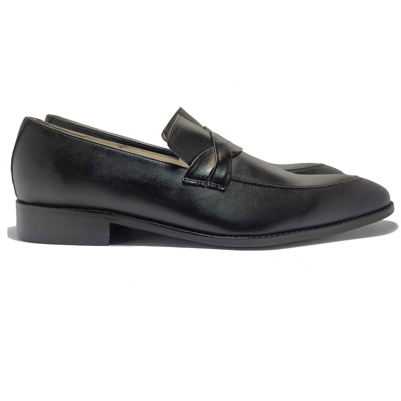Round Toe Plain Shoe Black