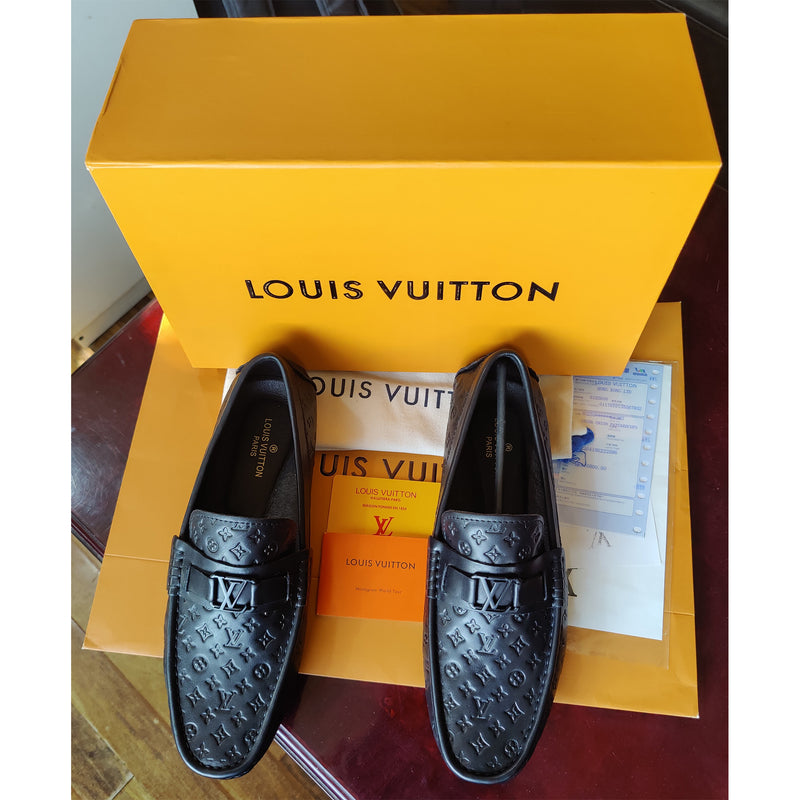 lv moccasins in Pakistan